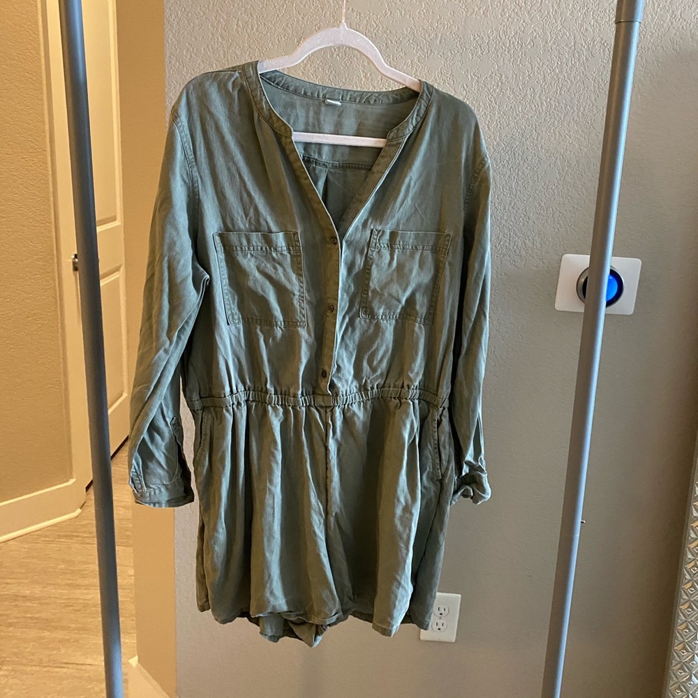 Green romper